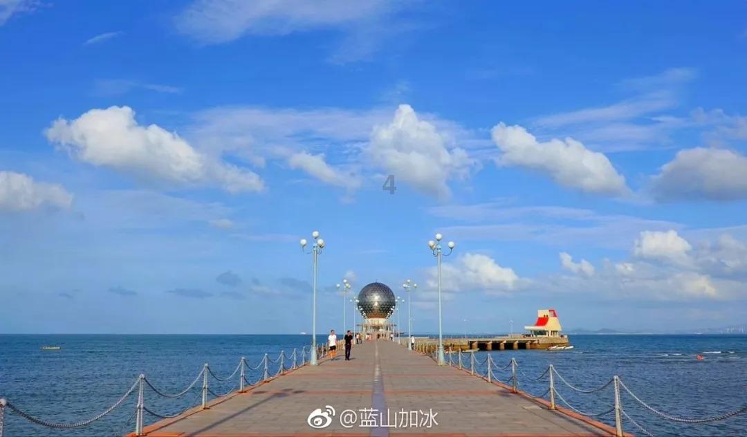 周黑鸭CEO张宇晨现身上海虹桥站:想抓住春运这波人流